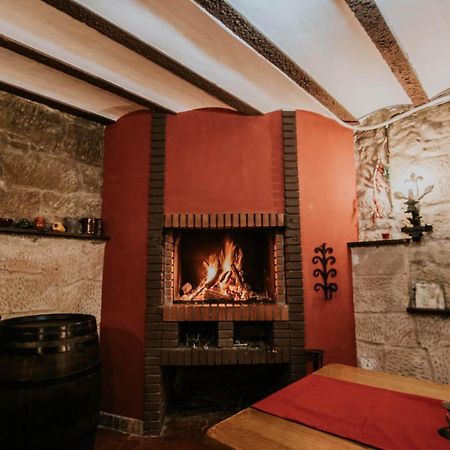 Durmiendo Como Reyes En La Rioja Cihuri Bagian luar foto