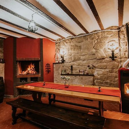 Durmiendo Como Reyes En La Rioja Cihuri Bagian luar foto