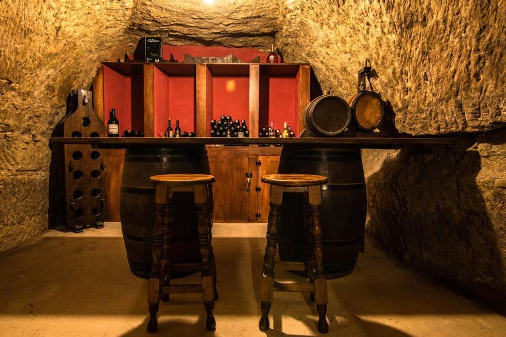 Durmiendo Como Reyes En La Rioja Cihuri Bagian luar foto