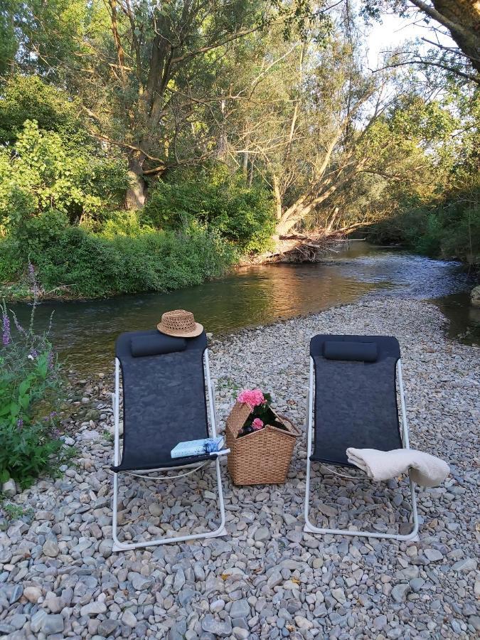 Durmiendo Como Reyes En La Rioja Cihuri Bagian luar foto