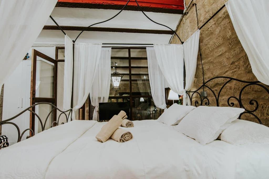 Durmiendo Como Reyes En La Rioja Cihuri Bagian luar foto